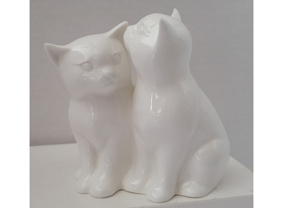 Here Kitty Kitty! Vintage 1997 Royal Doulton Images Of Nature 'playtime' Porcelain Figurine Excellent Cond.