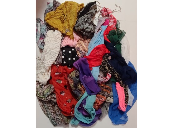 Whole Lotta Scarves Vintage And Modern