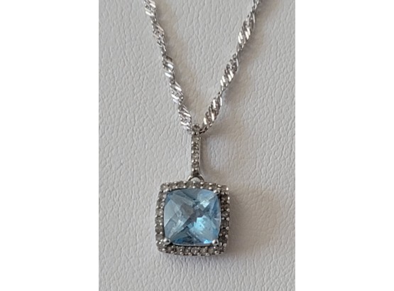 Beautiful Solid 14kt White Gold Diamond Cut Twisted Chain With Solid 10kt Topaz And Diamonds Pendant