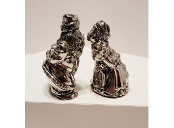 Kirk Stieff Pewter Santa And Mrs Claus Kissing Salt And Pepper Shakers Excellent Condition