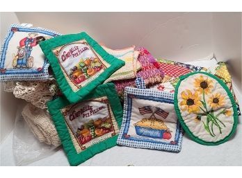 Vintage Linens Including Those Adorable CAMPBELL'S POTHOLDERS