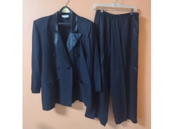 HELLO SEXY MENSWEAR TREND Vintage Dani Michael's Women's Suit With Tuxedo Stripes