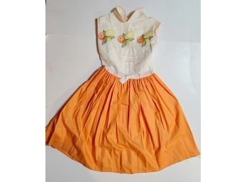 OMG ITS A GIRLS VINTAGE DRESS THE CUTEST
