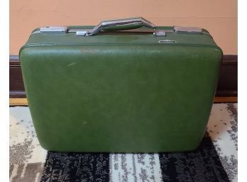 The Cutest Dang Vintage American Tourister Tiara Small Suitcase