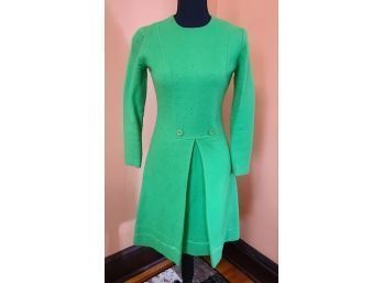THE CUTIES KEEP COMING 60s 70s Green Mini Dress XS