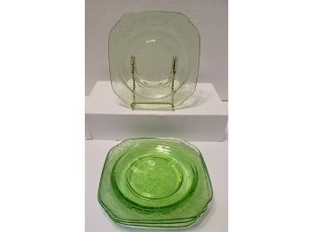Vintage Federal Glass Uranium Madrid Pattern Set Of 4 Dessert Plates