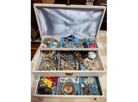 Vintage Jewelry Box With Vintage Jewelry
