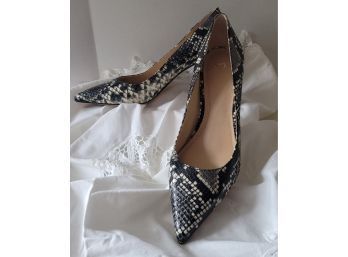 Gorgeous Like New Marc Fisher Leather Snake Skin Patterned Pump 3in Heel Size 8 1/2 Excellent Condition