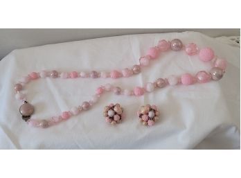 PINK! Amazing MCM Demi-parure Lucite And Faux Pearl Jewelry Set Hong Kong Excellent Condition
