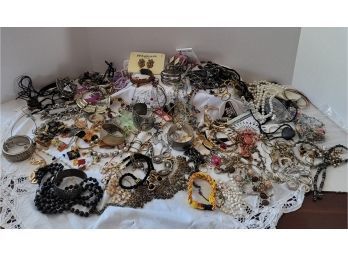 HUGE!! 5lbs Of New, NOS, Vintage And Sterling Jewelry Lot
