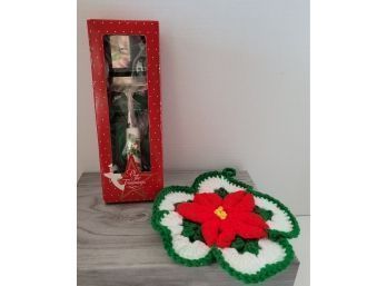 Vintage Christmas Porcelain Cheese Slicer And Crocheted Poinsettia Pot Holder