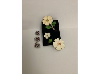 Flower Brooches & Trio Of Tiny Pins