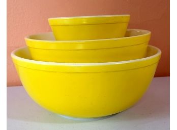 3 Vintage Yellow Pyrex Mixing Bowls PICKUP ONLY