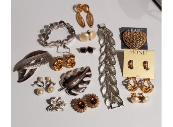 Vintage To New Signed Jewelry Lot