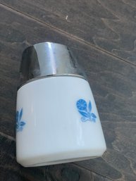Single Milk Glass Shaker
