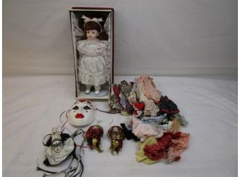 Doll & Clowns With Doll Clothes