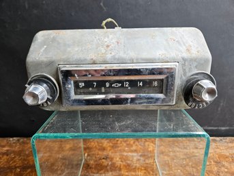 R19 - 1955-56 Chevy Car Radio