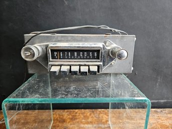 R30 - Unspecified Car Radio