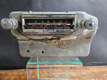 R40 - 1954 Cadillac Car Radio