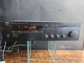 R68 - Yamaha  RX-385 Receiver W/remote - Tested And Working - LOCAL PICKUP ONLY