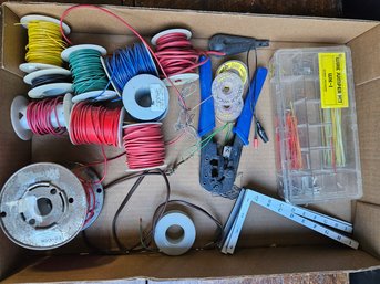 R75 - Electronic Component Lot - Wiring