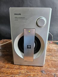 R151 - Phillips W00x Subwoofer SW986/17S - Powered - Working  14.5'x8'x12'- LOCAL PICKUP ONLY