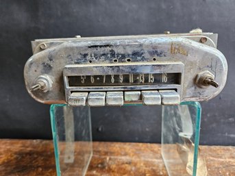 R156 - 1957 Mercury Car Radio