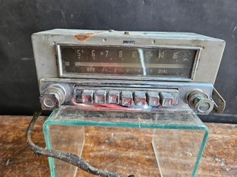 R21 - 1953 Plymouth Car Radio