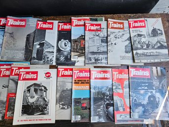 M37 - Trains Magazine Lot