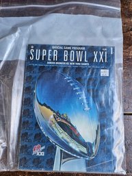 M46 - Denver Broncos Super Bowl XXI Program - Has Some Wear Along The Edges