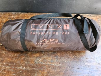 M199 - Lunx 1 Backpacking Tent By Alps Engineering - Appears Complete And Useable