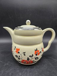 M285 - Hall's Kitcheware Tea/coffee Pot - 10'x8' - LOCAL PICKUP ONLY