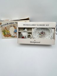 T4 Peter Rabbit Wedgwood Nursery Set