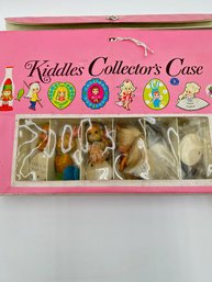 T144 1970's Little Kiddle Dolls And Case