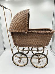 T172 Early 20th Century Wicker Baby Doll Stroller 1910-20?