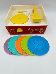 T32 1971 Fisher Price Record Player