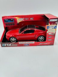 T118 2006 Road Champs Remote Control Mustang Car - Working!