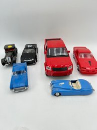 T125 Lot Of Plastic Cars
