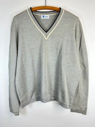 V39 100 Wool West German Knits Sweater Size Men's Medium
