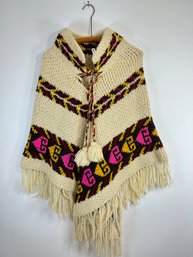 V66 1970's Hand Knitted Poncho