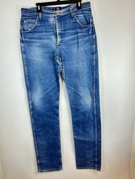 V88 Vintage Wrangler Jeans 42'w X 38'l