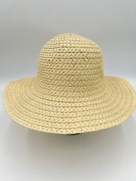 V139 Straw Hat