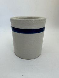 F92 Vintage Unmarked Stoneware Crock 5x5' (cracked)