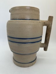 F94 Antique Unmarked Stoneware Pitcher 6x9' (chips And Crack)