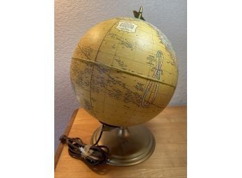 Nice 12' Plasti-Lite Lighted Globe