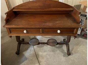 1890's Walnut Antique Wooden Desk