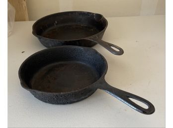 Two Wagner Ware Cast Iron Skillets  8 And 10 Inch Diameter