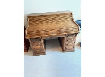 Early 1900's Oak Gunn Rolltop Desk 60'