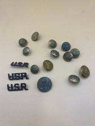 Military Buttons & Pins