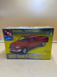 Ertl 1996 Ford F-150 Pickup